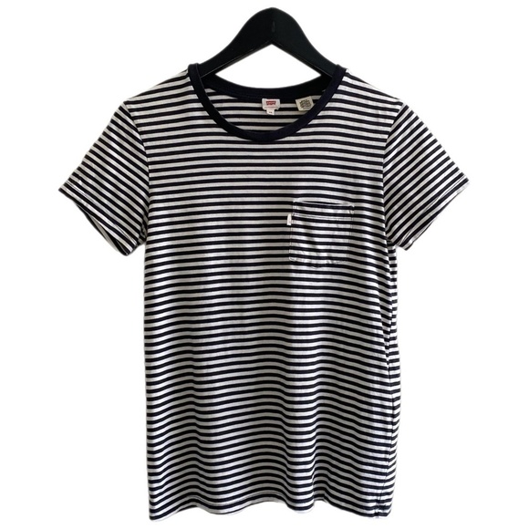 ☀️LEVIS  SHORT SLEEVE T-SHIRT W/ POCKET XS  #FML13005 - Picture 3 of 4